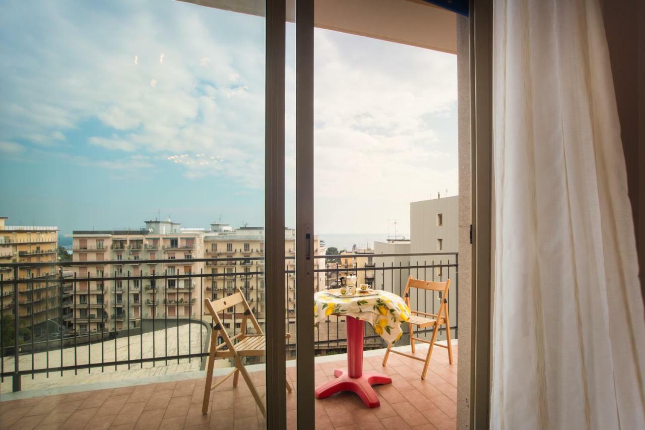 Апартаменты Casa Giolele Ачиреале Экстерьер фото